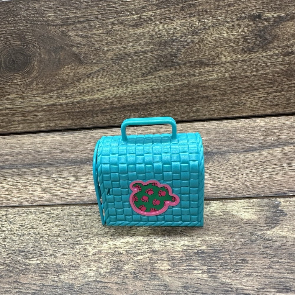 Vintage Littlest Pet Shop 1993 Ready‎ To Go Pets Cozy Carrier Teal And Pink Paw